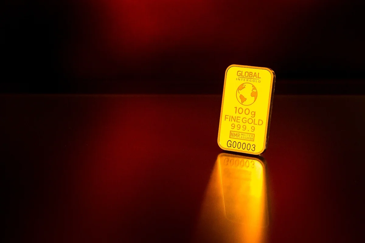 D'où vient l'expression « Rouler sur l'or » ?