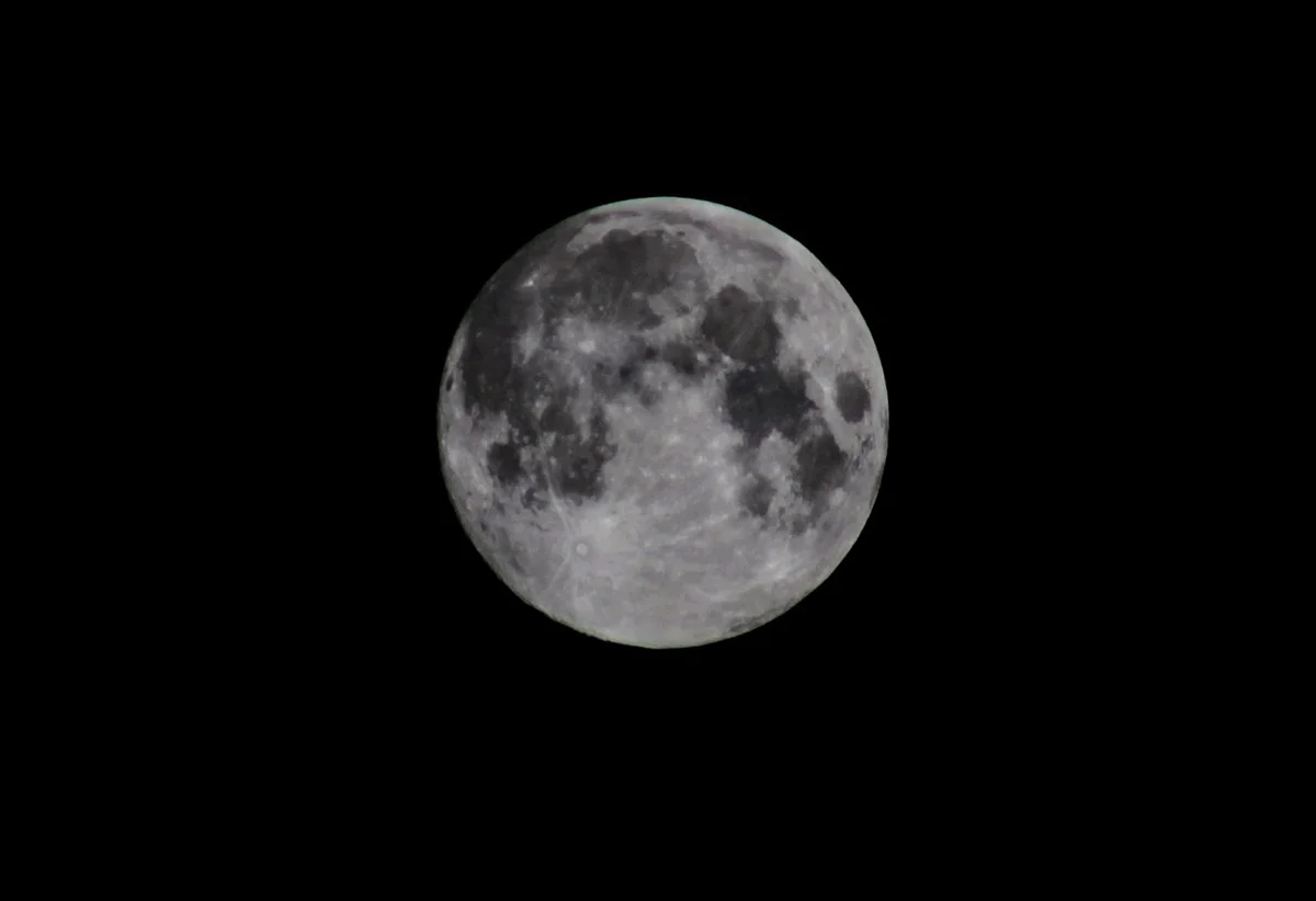 Vrai ou Faux ? La pleine lune influence-t-elle vraiment notre comportement ?